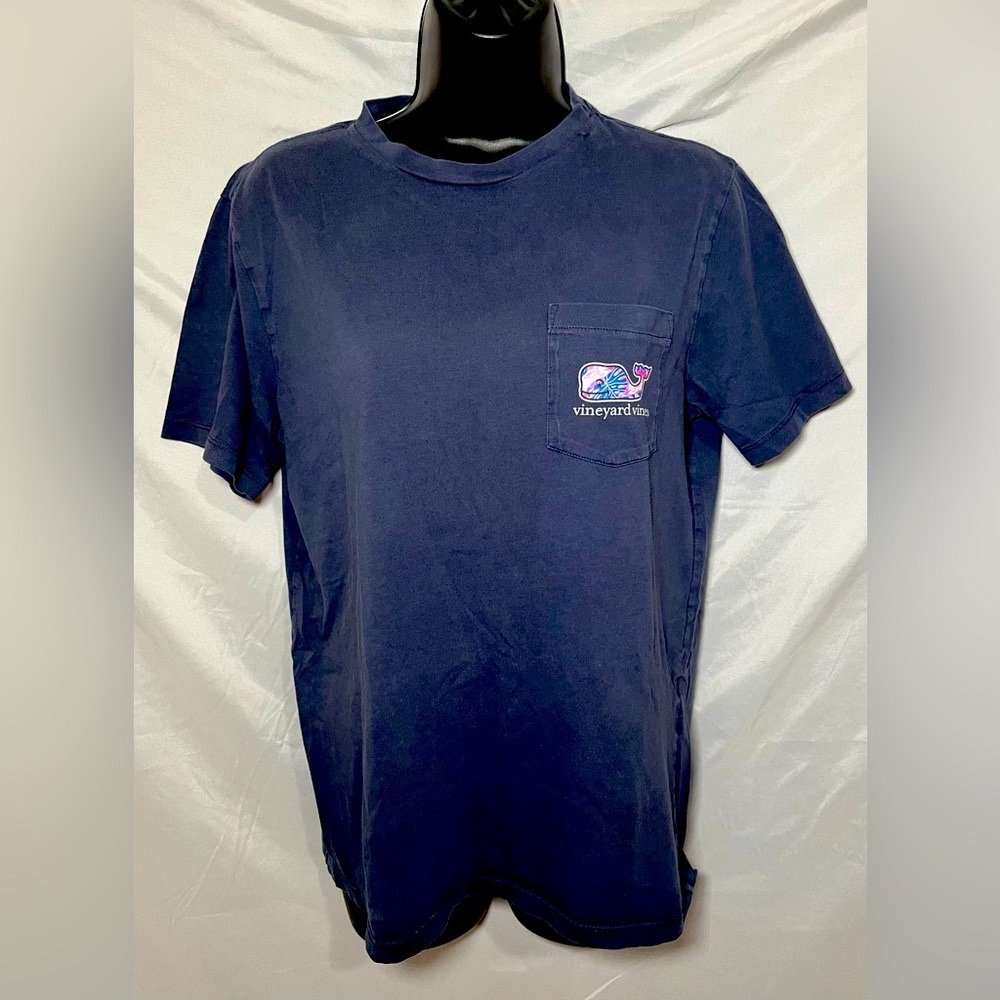 Vineyard vines tshirt